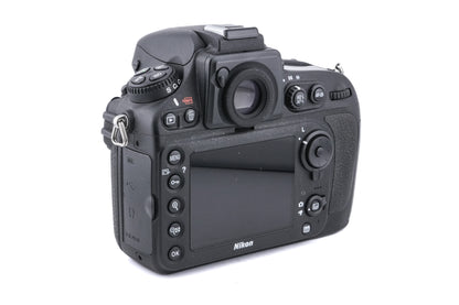 Nikon D800