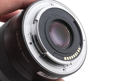 Canon 18-55mm f3.5-5.6 IS STM