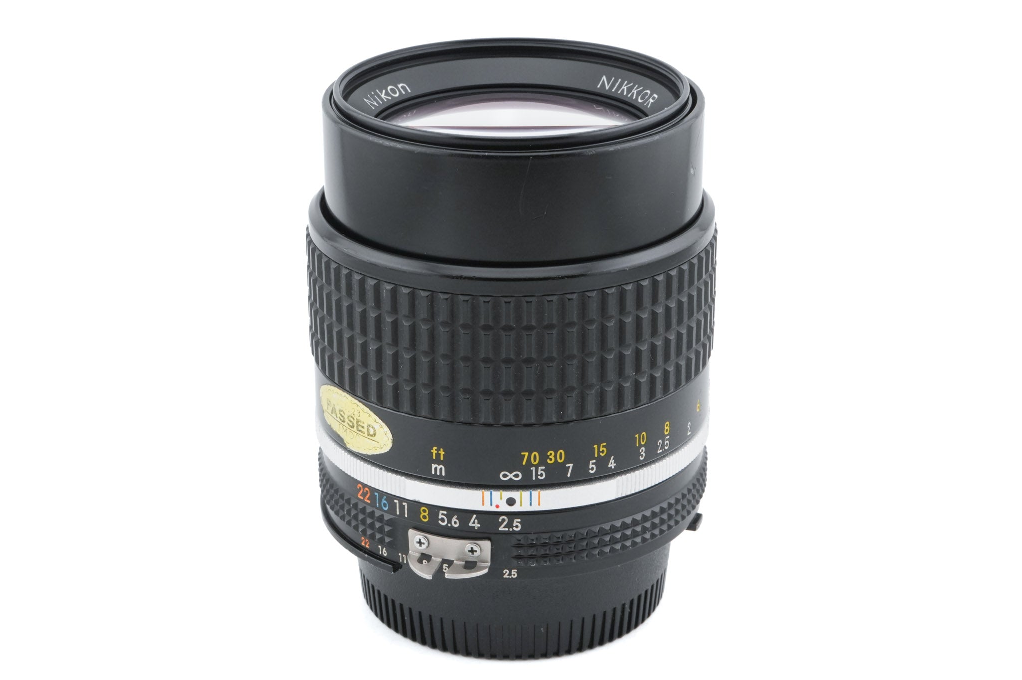 Nikon 105mm f2.5 Nikkor AI-S