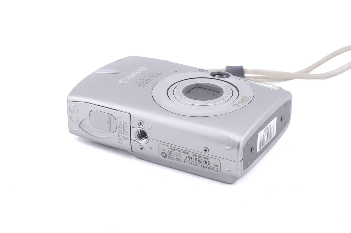 Canon IXUS 700