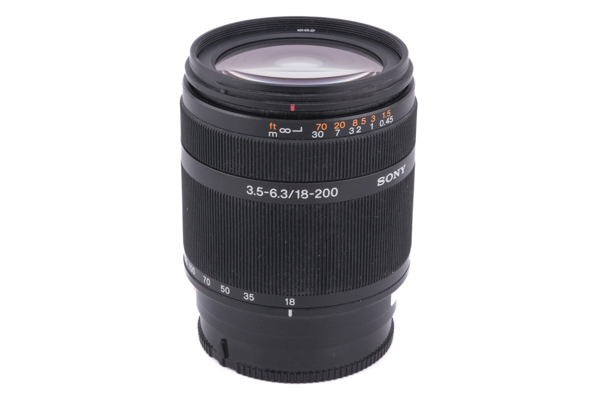 Sony 18-200mm f3.5-6.3 DT (SAL18200)