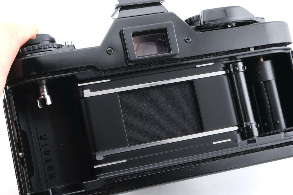 Canon AV-1
