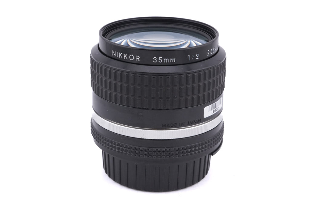 Nikon 35mm f2 Nikkor AI-S