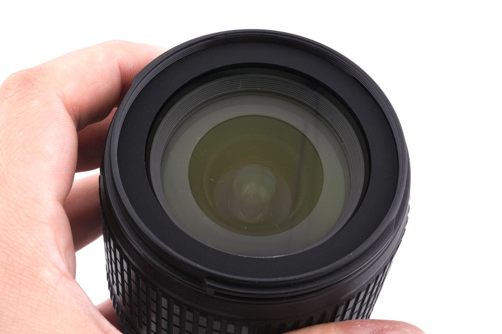Nikon 18-105mm f3.5-5.6 AF-S Nikkor G ED VR
