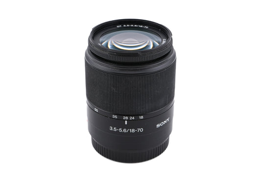 Sony 18-70mm f3.5-5.6 DT Macro