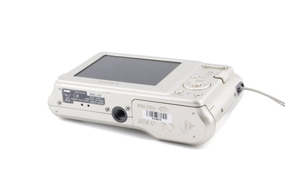 Sony Cyber-Shot DSC-S2000