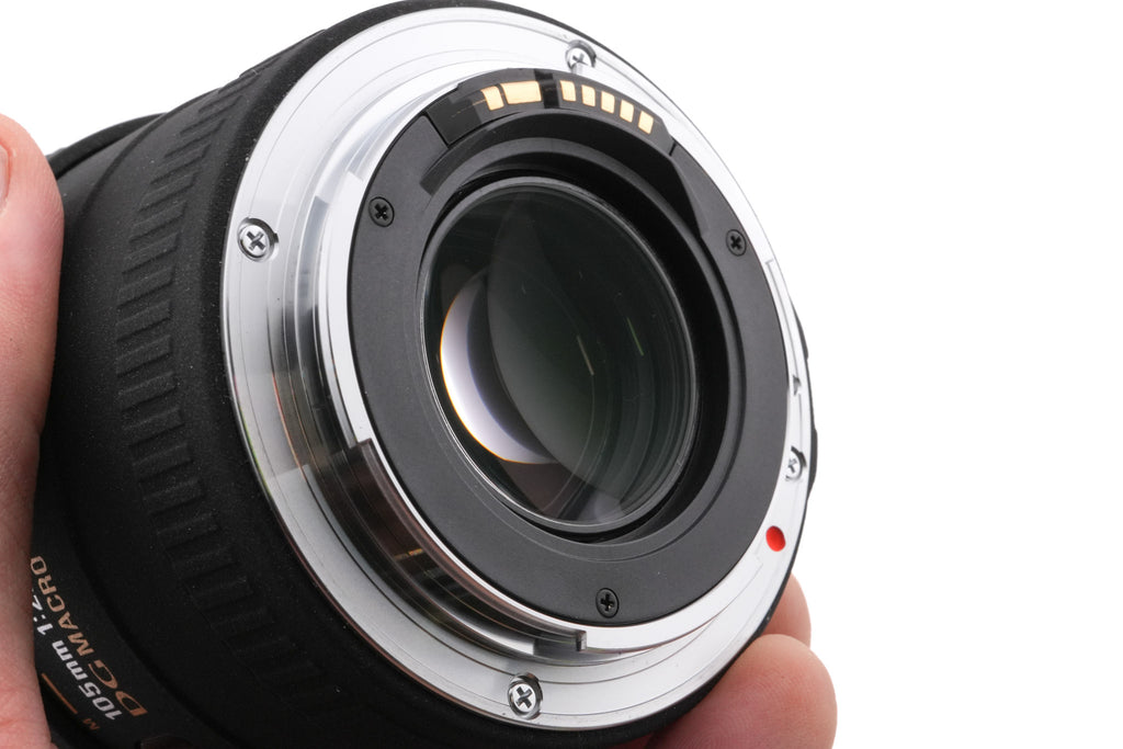 Sigma 105mm f2.8 EX DG Macro