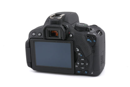 Canon EOS 700D