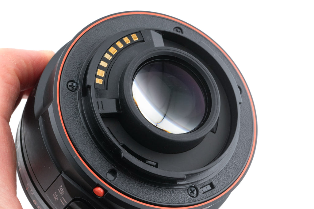 Sony 35mm f1.8 DT SAM (SAL35F18)