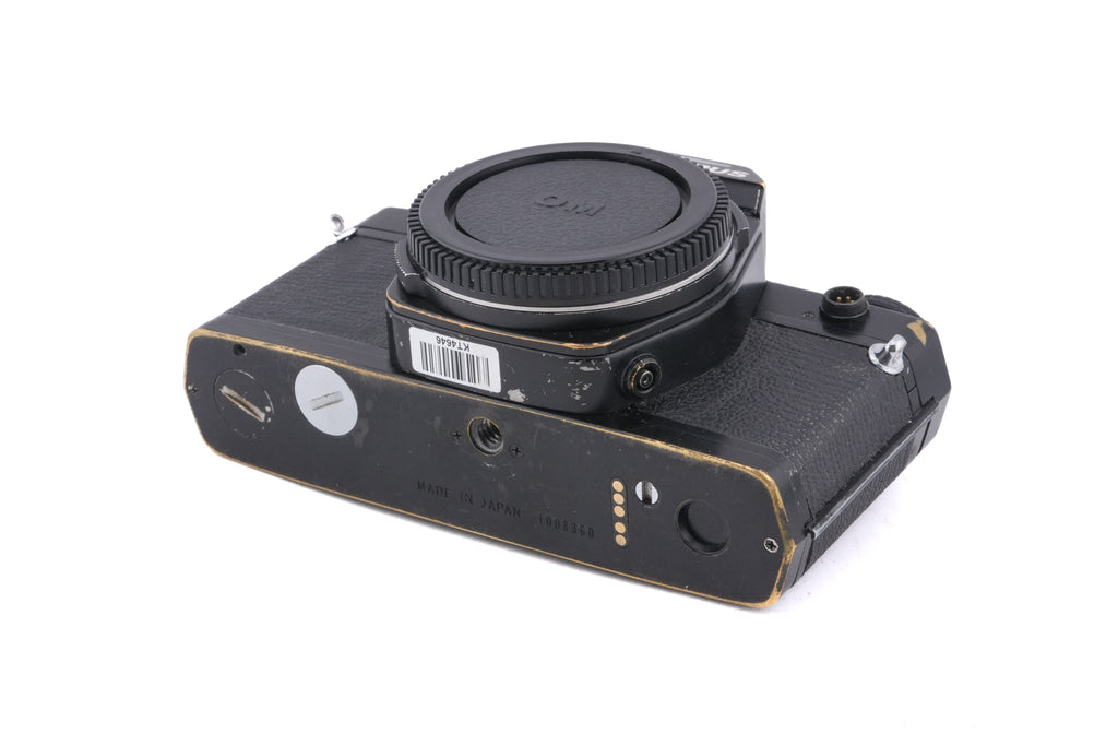 Olympus OM-3