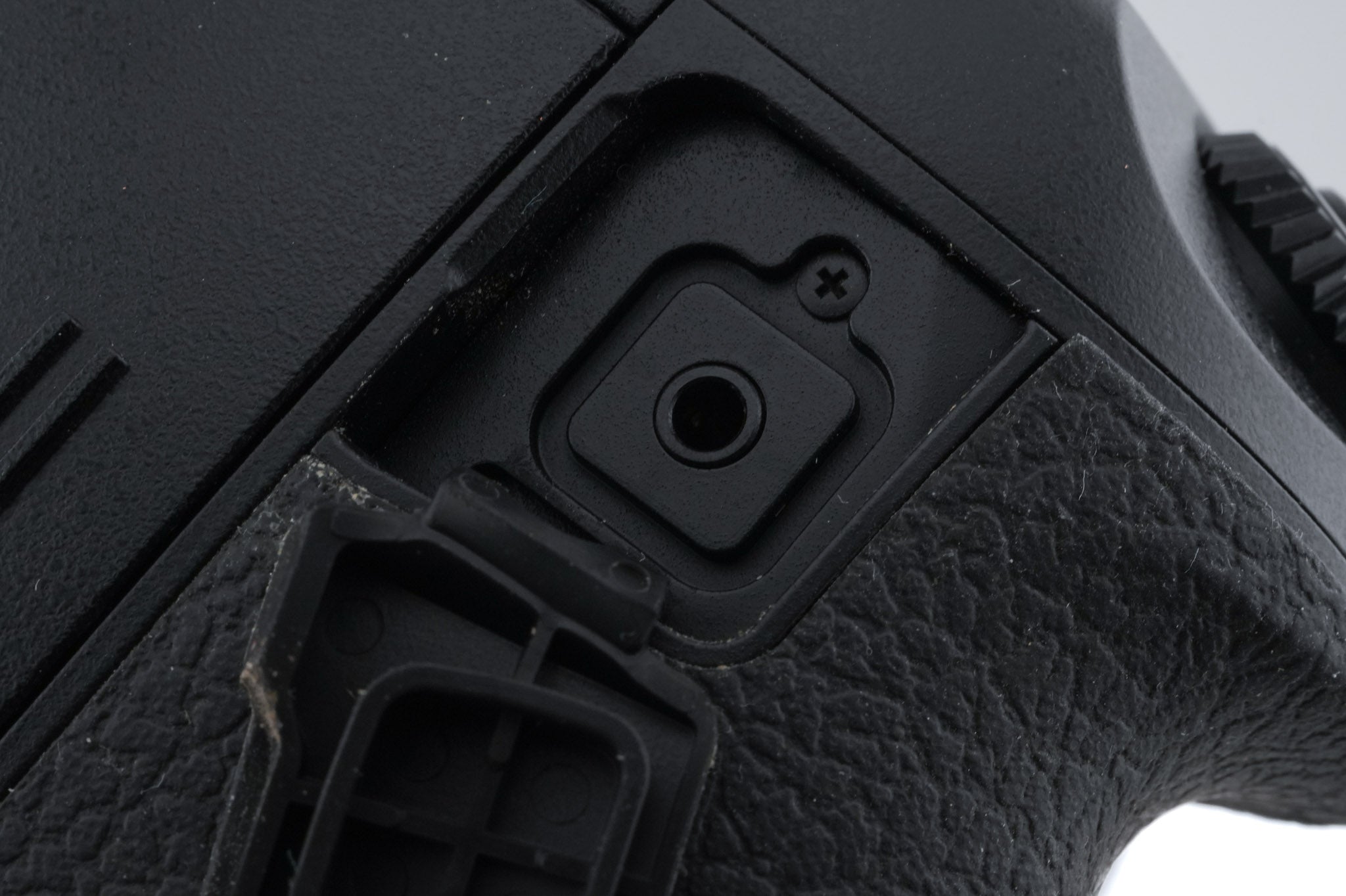Olympus OM-D E-M1 Mark II