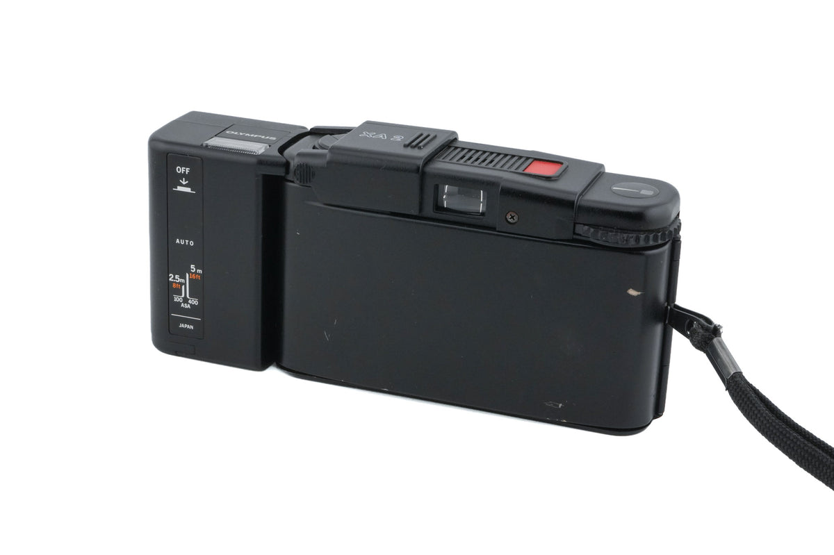 Olympus XA2 (Black) + A11 Electronic Flash