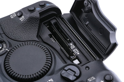 Canon EOS 1D Mark II