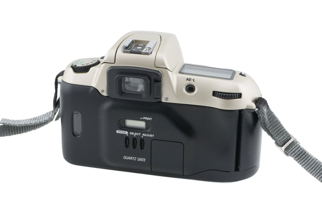 Nikon F60