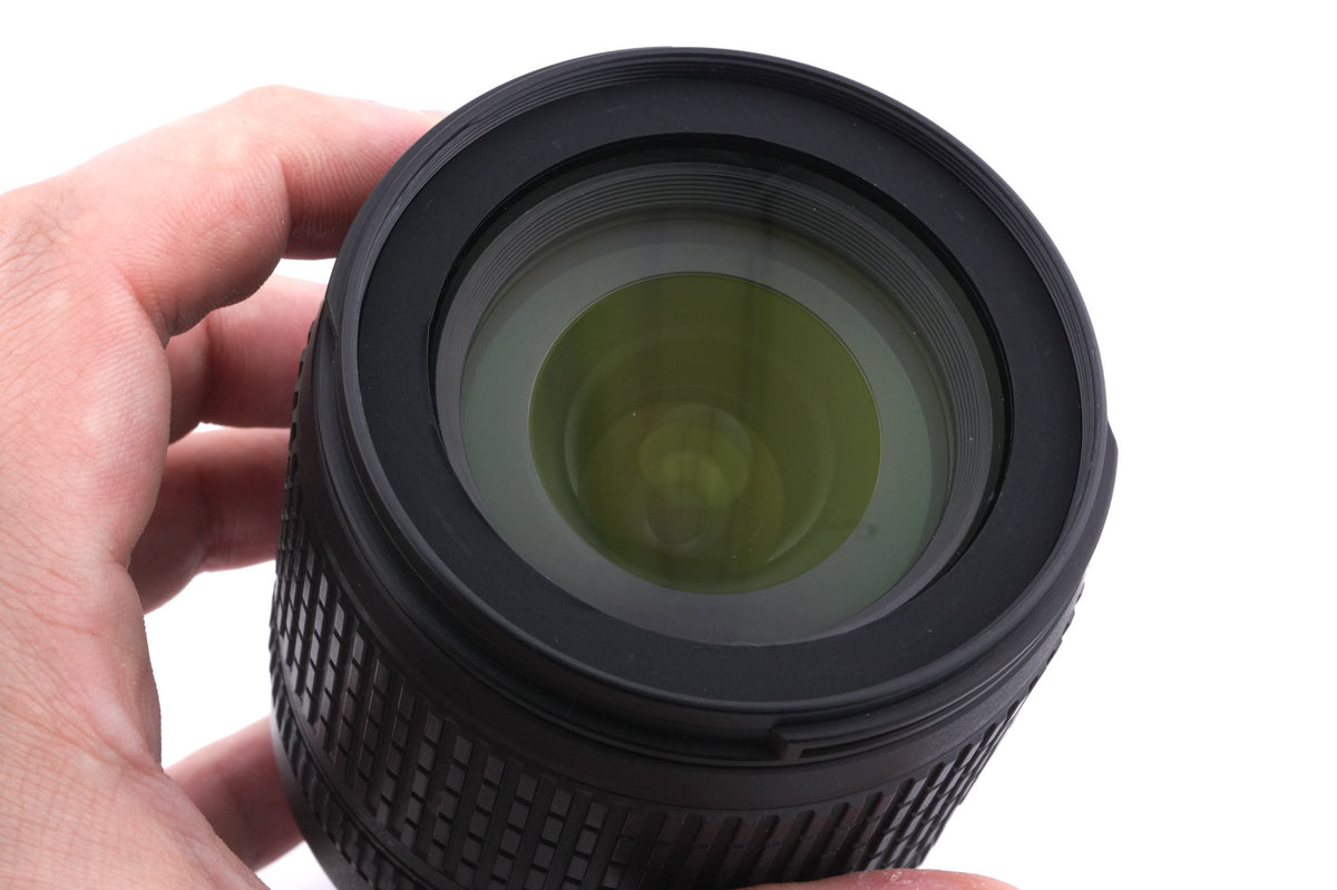 Nikon 18-105mm f3.5-5.6 AF-S Nikkor G ED VR