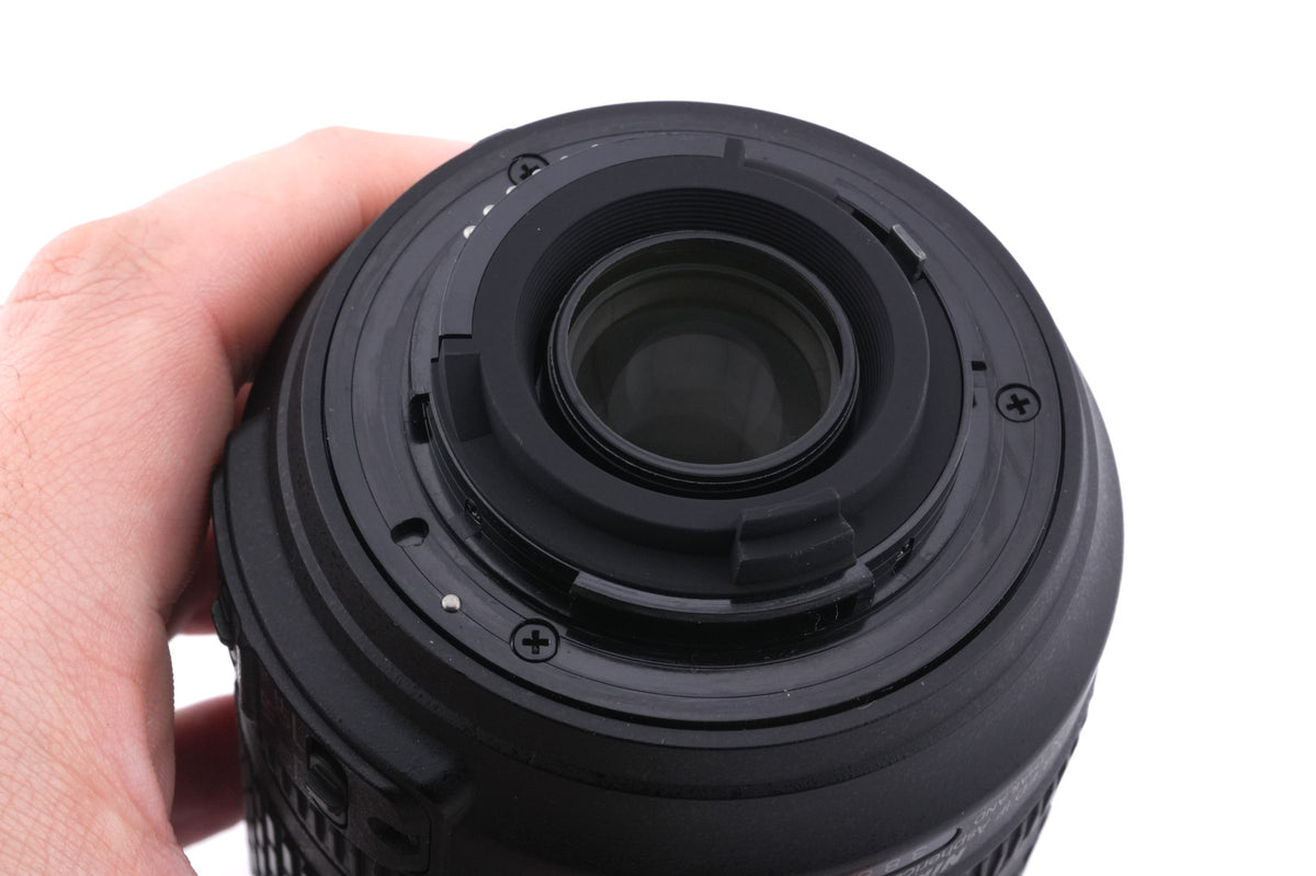 Nikon 18-105mm f3.5-5.6 AF-S Nikkor G ED VR