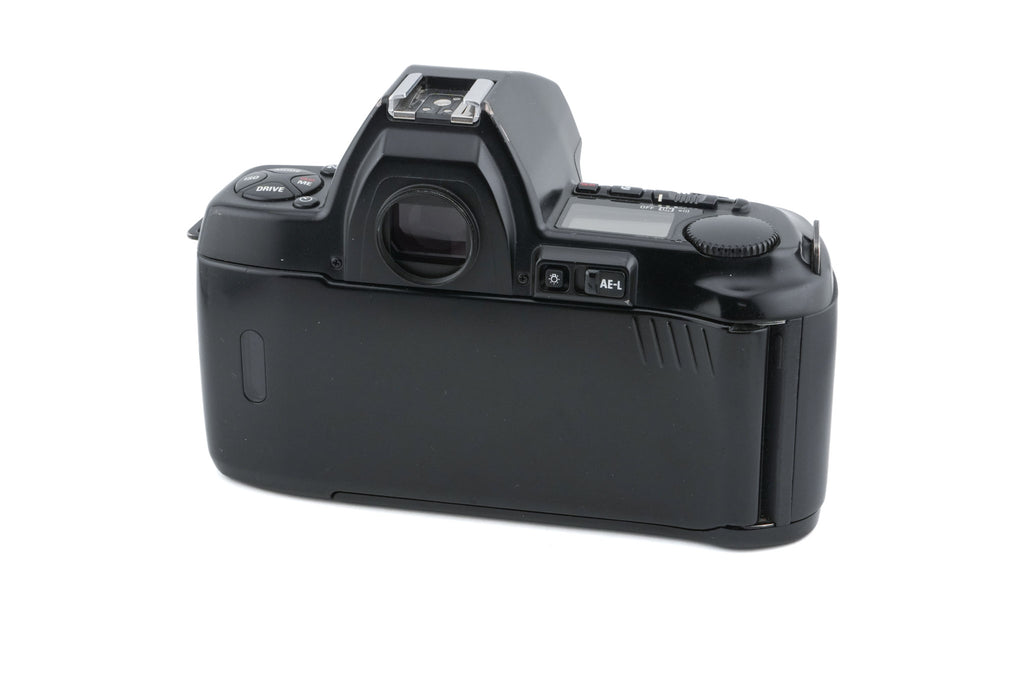 Nikon F-801