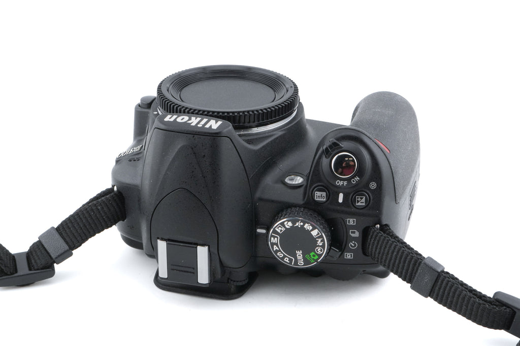 Nikon D3100