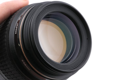 Canon 100mm f2.8 Macro USM