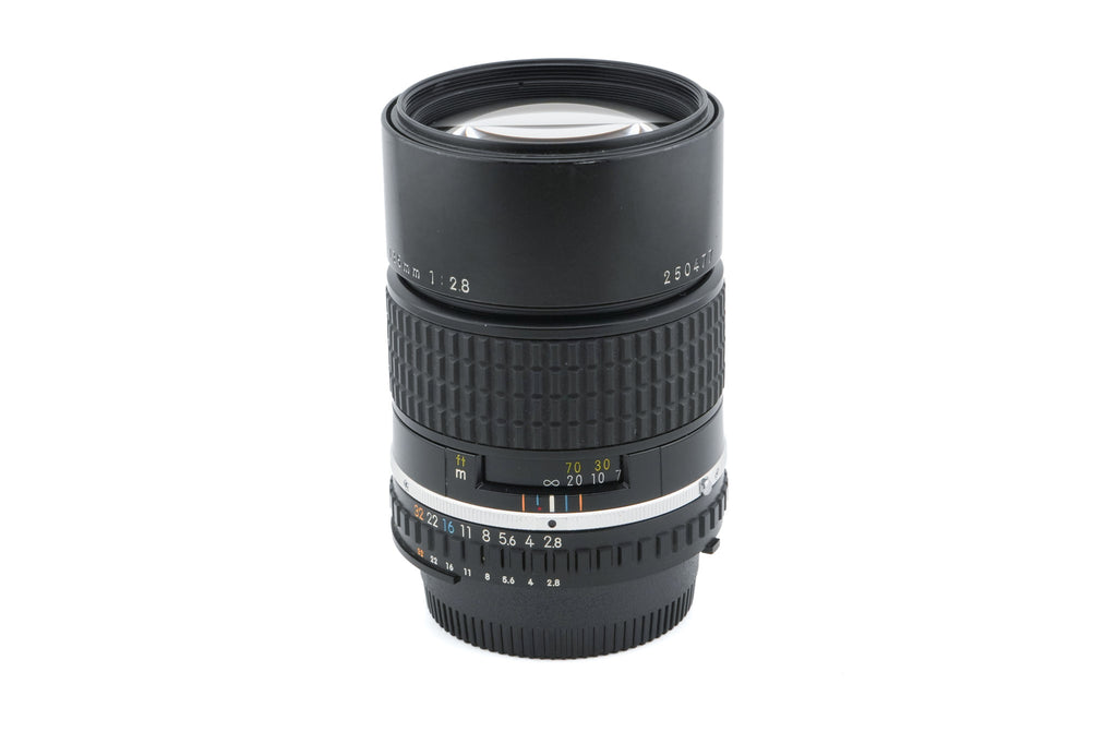 Nikon 135mm f2.8 Series E