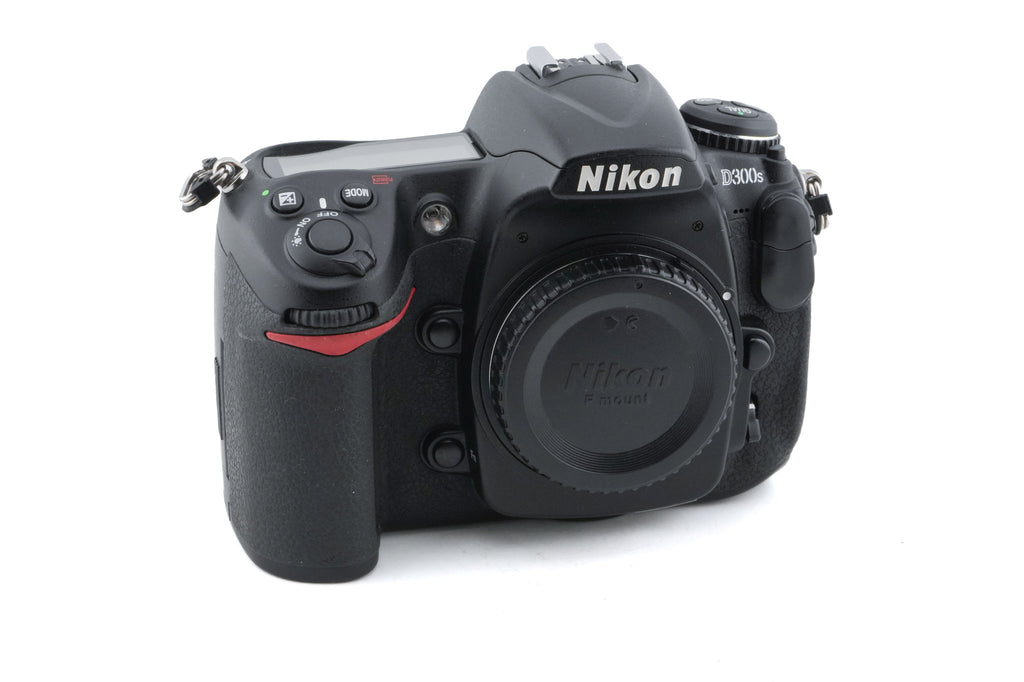 Nikon D300S