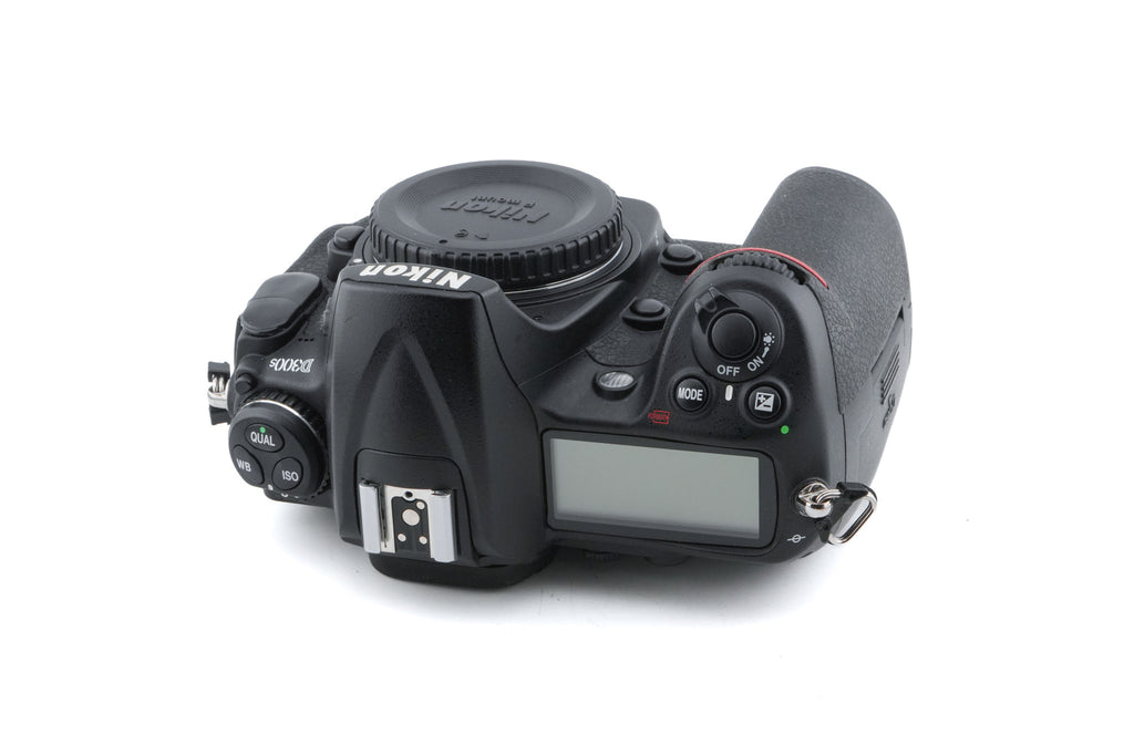 Nikon D300S