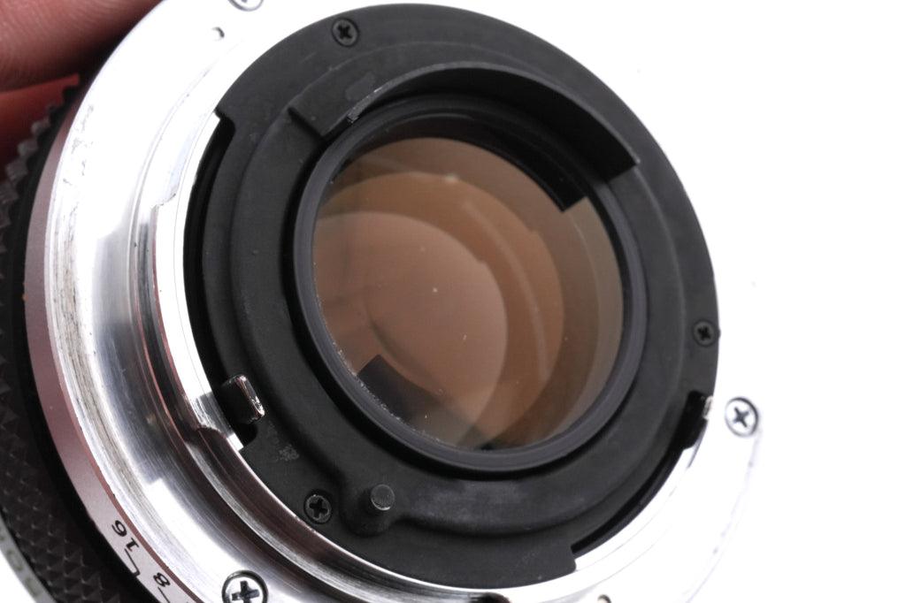 Olympus 50mm f1.8 F.Zuiko Auto-S