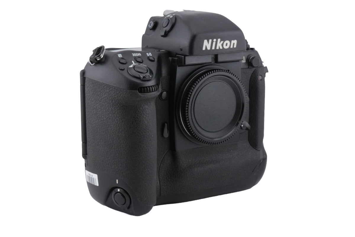 Nikon F5