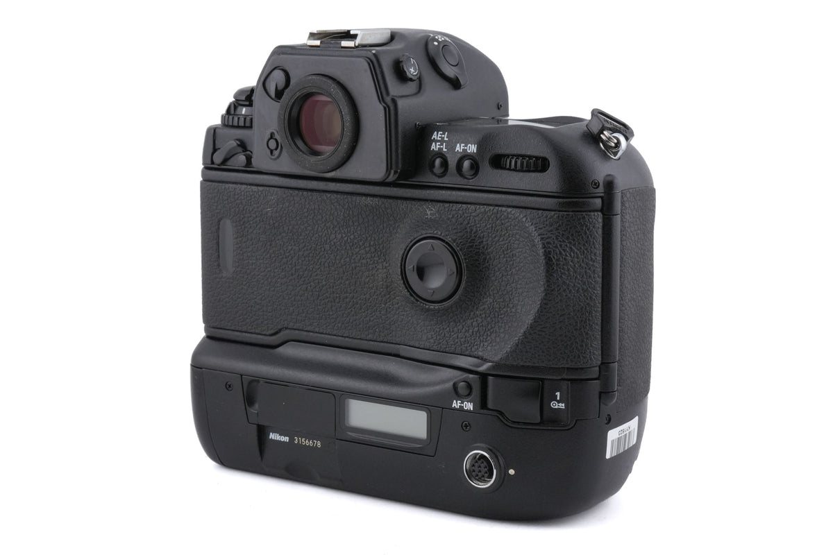Nikon F5