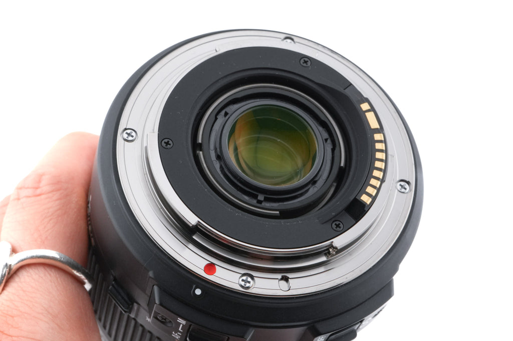 Sigma 18-250mm f3.5-6.3 DC OS Macro HSM