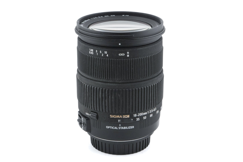Sigma 18-200mm f3.5-6.3 DC OS