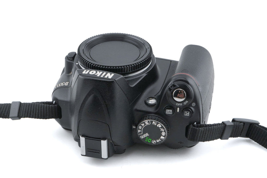 Nikon D3000