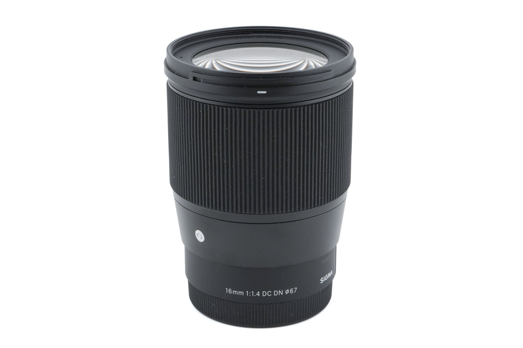 Sigma 16mm f1.4 DC DN Contemporary (017)