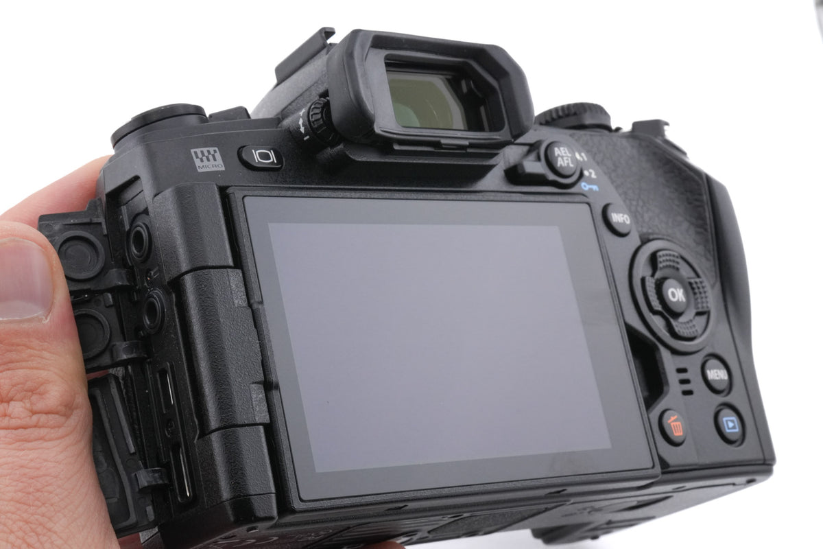 Olympus OM-D E-M1 Mark II