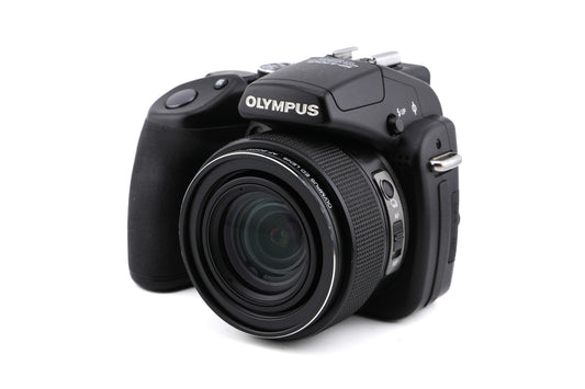 Olympus SP-570UZ - Camera
