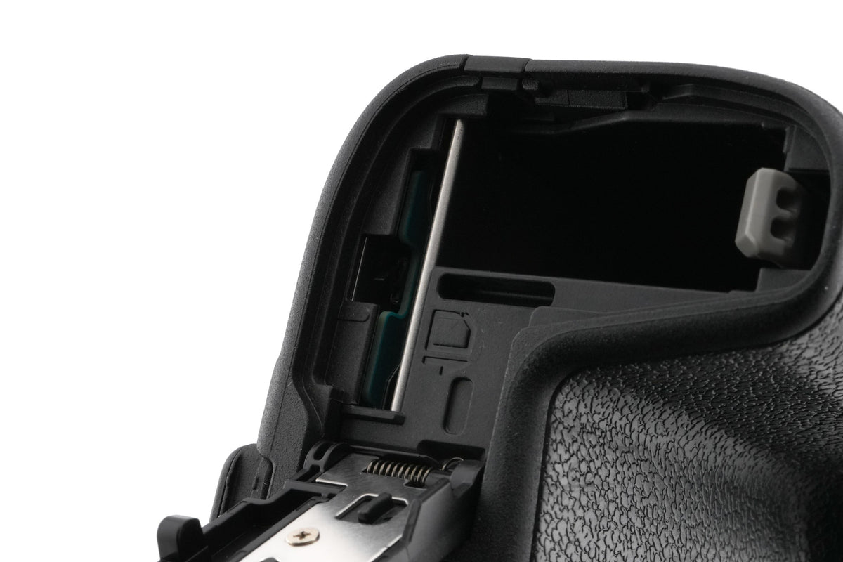 Canon EOS R8