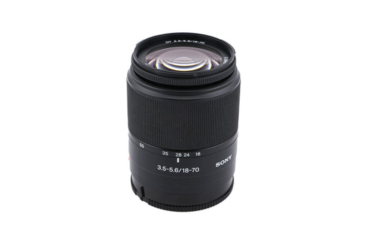 Sony 18-70mm f3.5-5.6 DT Macro