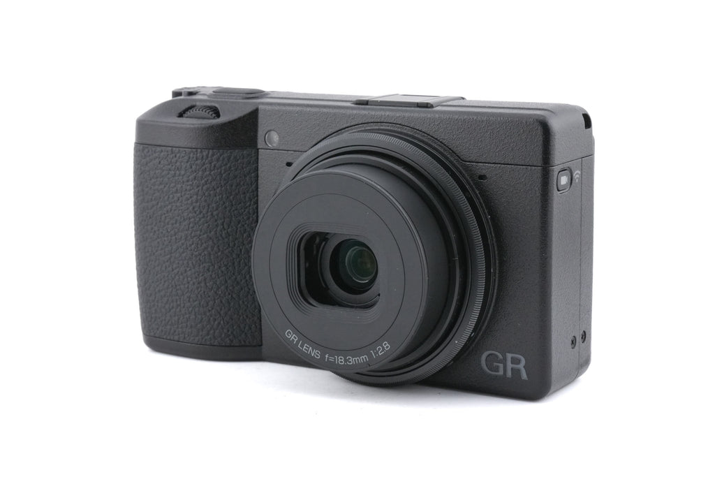 Ricoh GR III