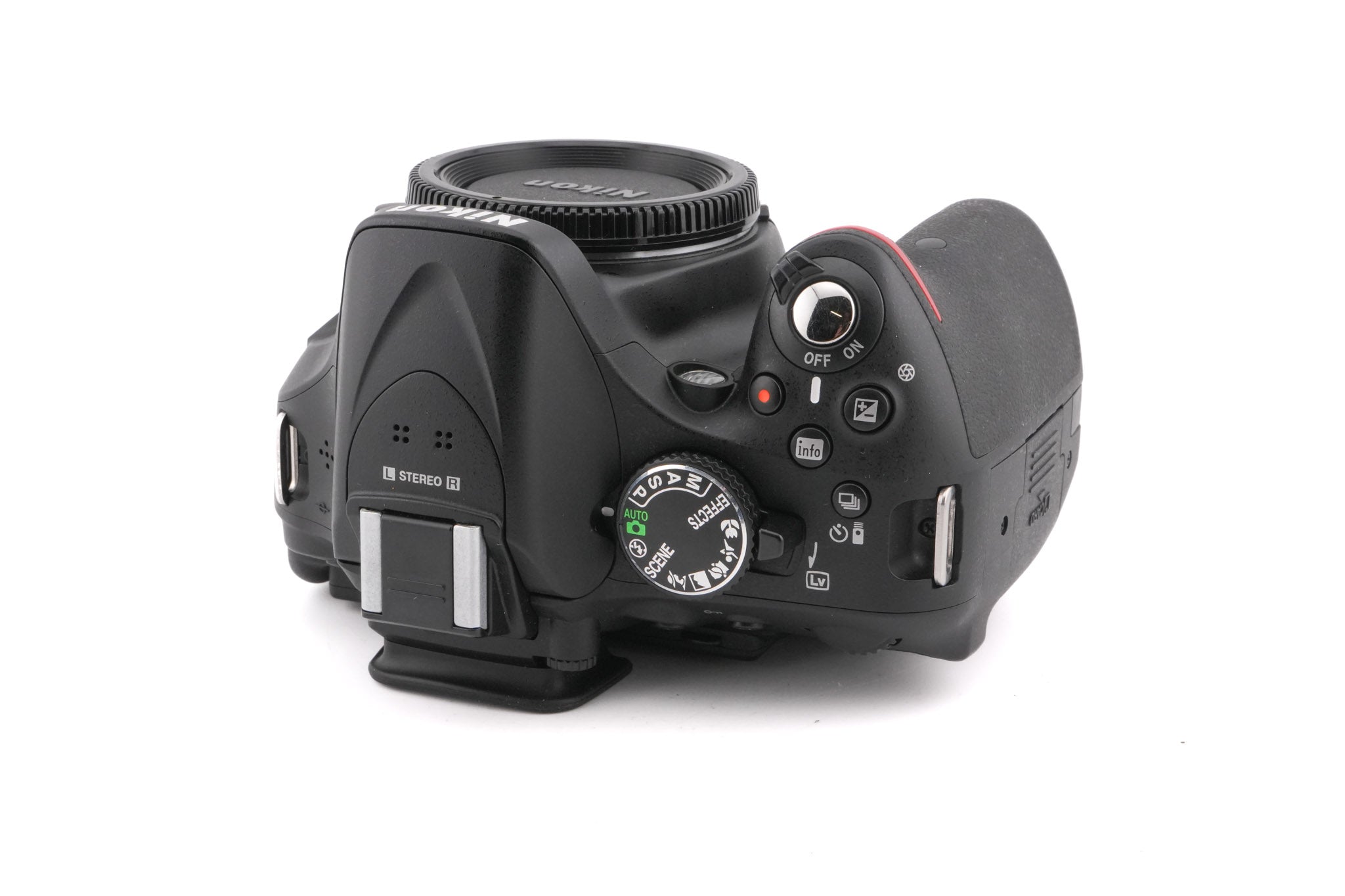 Nikon D5200