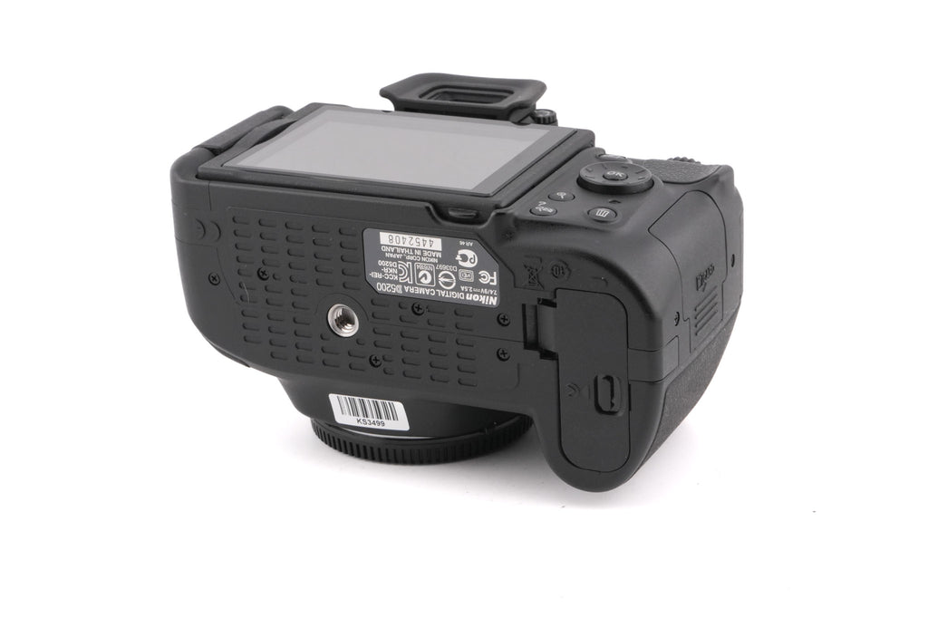 Nikon D5200