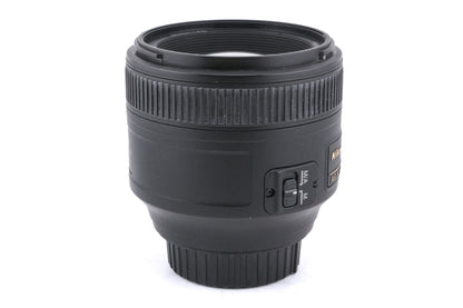 Nikon 85mm f1.8 AF-S Nikkor G