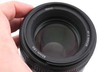 Nikon 85mm f1.8 AF-S Nikkor G