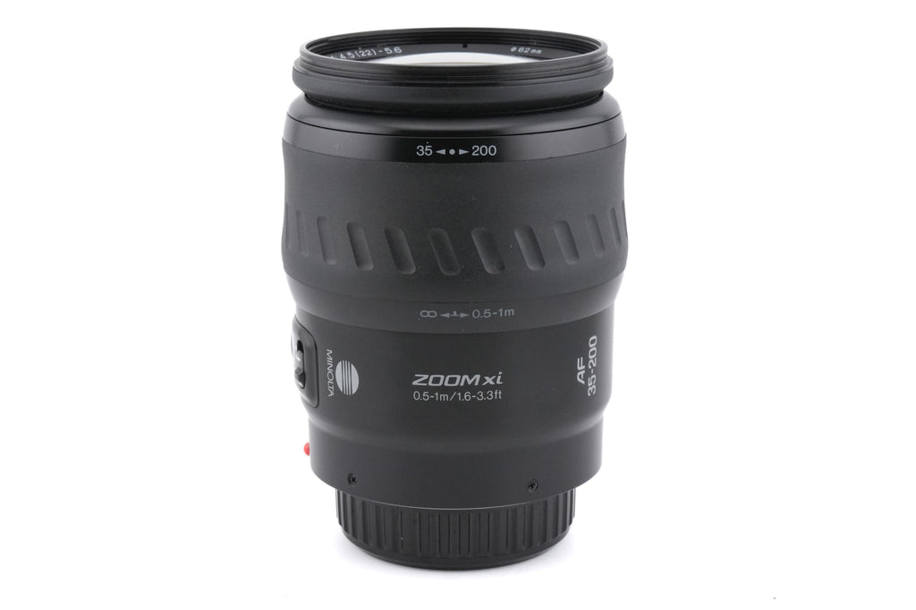 Minolta 35-200mm f4.5-5.6 AF Zoom Xi