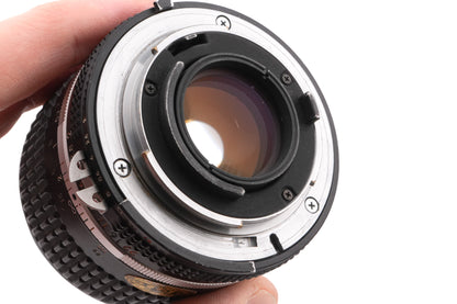 Nikon 35mm f2 Nikkor AI-S