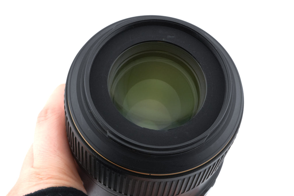 Nikon 105mm f2.8 AF-S Micro-Nikkor G ED N VR