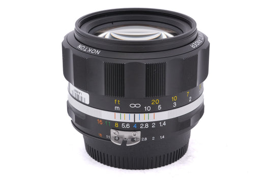 Voigtländer 58mm f1.4 Nokton SL IIs AI-P