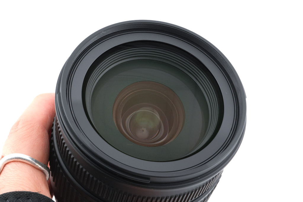Sigma 17-70mm f2.8-4 DC OS Macro HSM