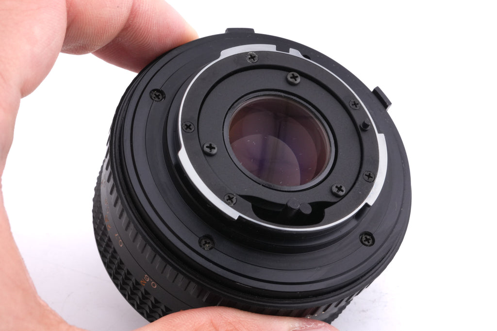 Minolta 50mm f2 MD