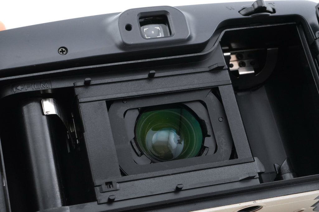 Yashica Zoomate 80