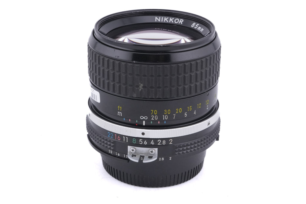 Nikon 85mm f2 Nikkor AI